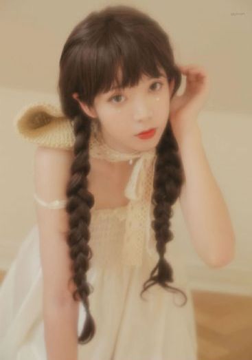 漂亮的保姆5完整版_4K免费在线观看