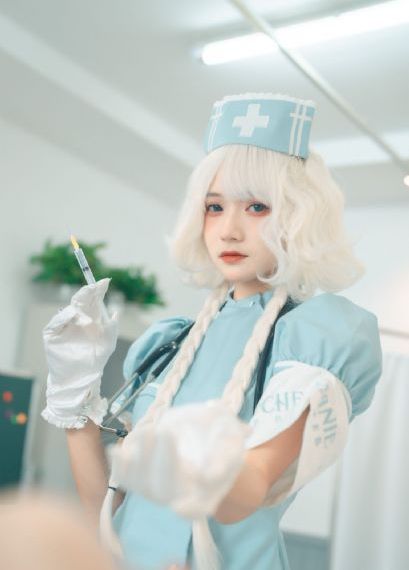 欧美性色黄大片在线观看_高清完整视频