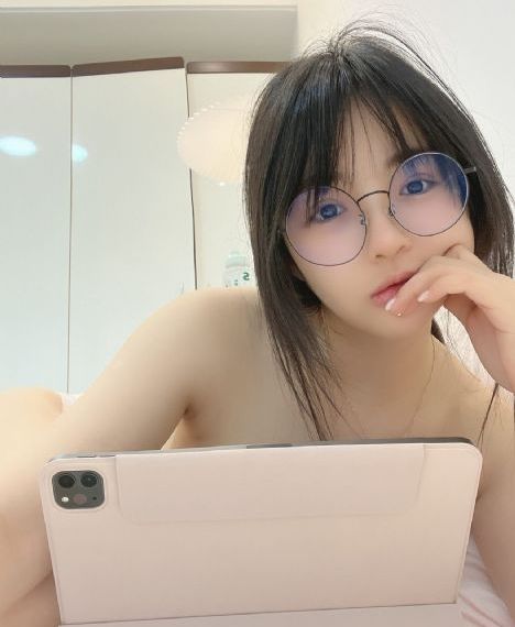 韩国电影女老师4_剧情片电影免费在线