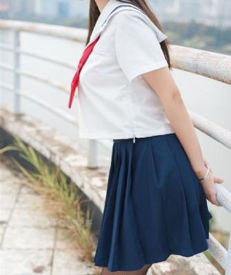 动漫美女隐私打扑克视频_BD在线播放