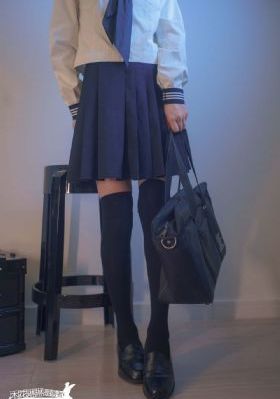 芳芳郁金香_BD英语免费高清观看
