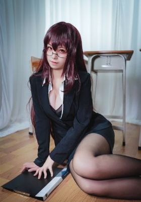 她很漂亮韩剧高清在线观看免费_BD英语HD高清在线观看