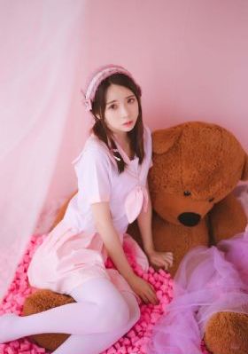 姐姐的闺蜜2_DVD国语在线观看