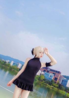 女孩的叔叔2_720免费观看